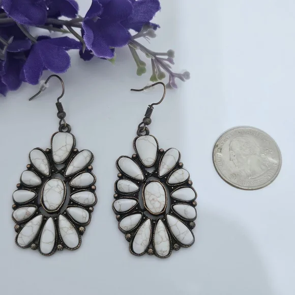 Western Squash Blossom Ivory & Copper Earrings - Picture 1 of 4